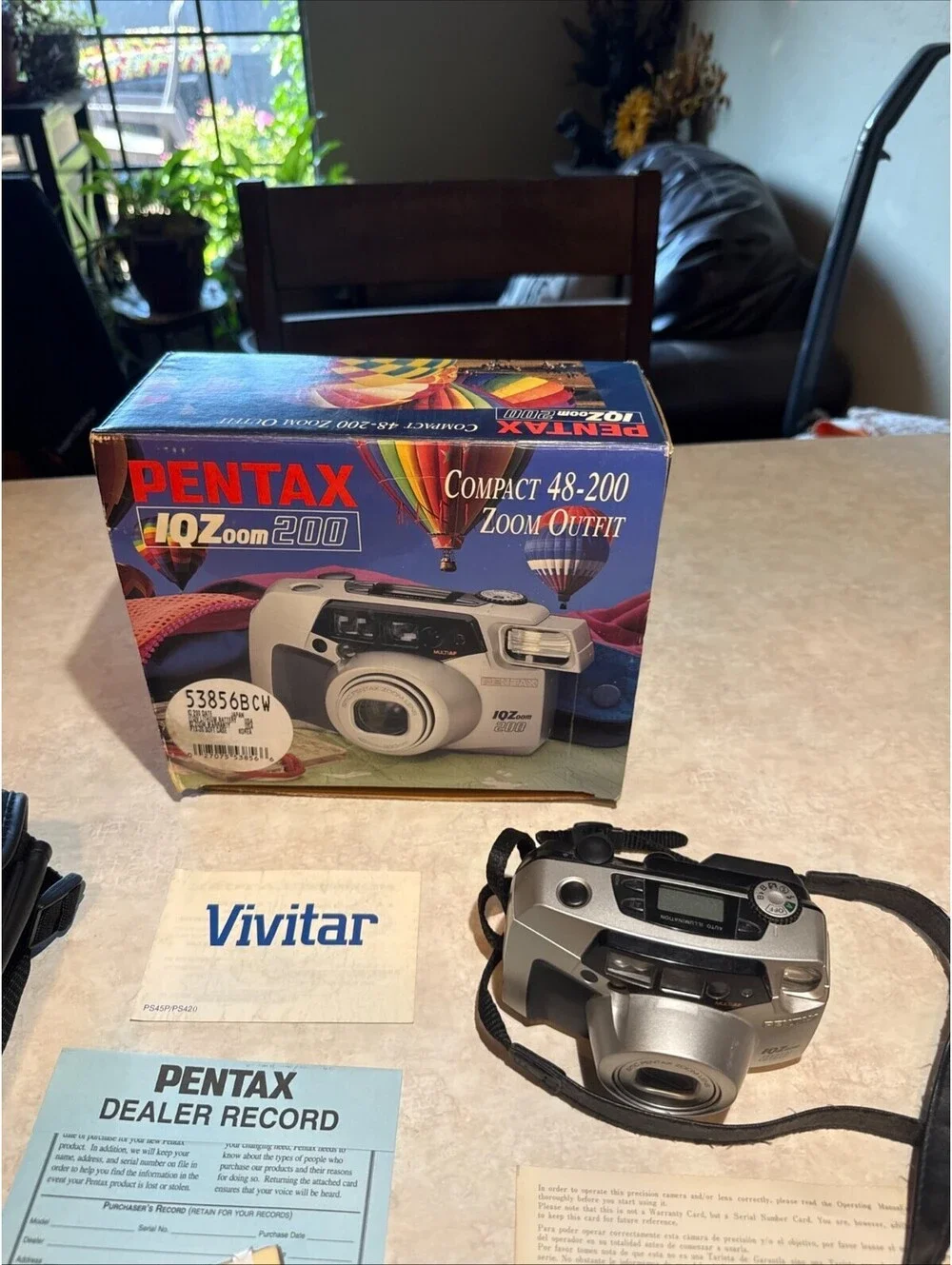 Pentax IQZoom 200 Film Camera Point & Shoot 48-200mm Lens With Case Manuals